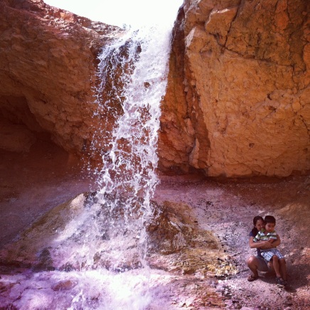 Short hike that's actually outside of Bryce Canyon - perfect for kids!